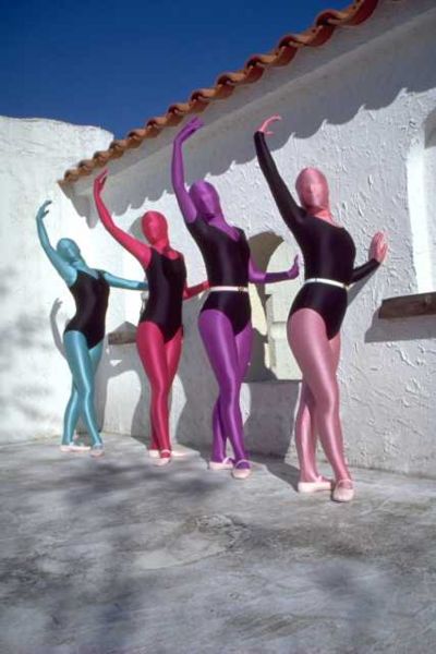 File:Four women dancing in zentai.jpg